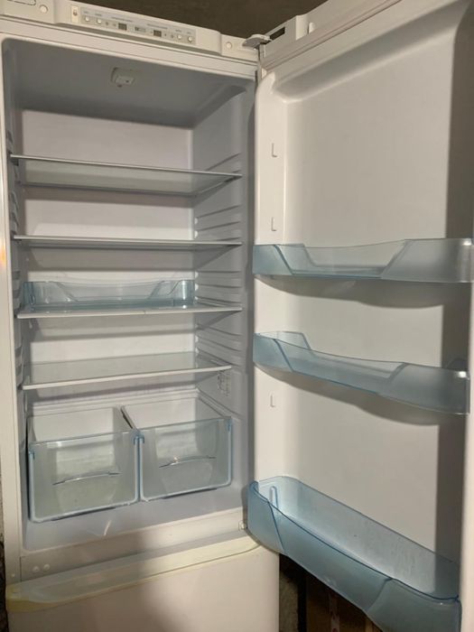 Холодильник б/у фирмы Бирюса