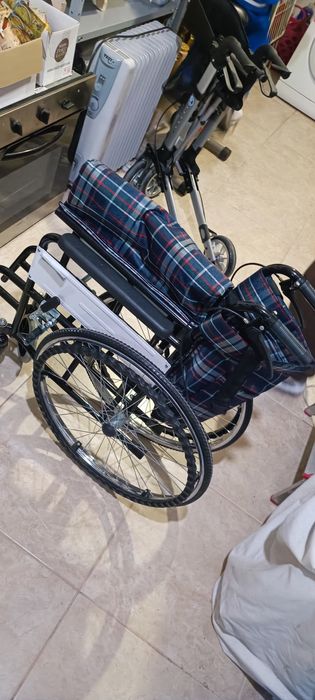 Инвалидни колички