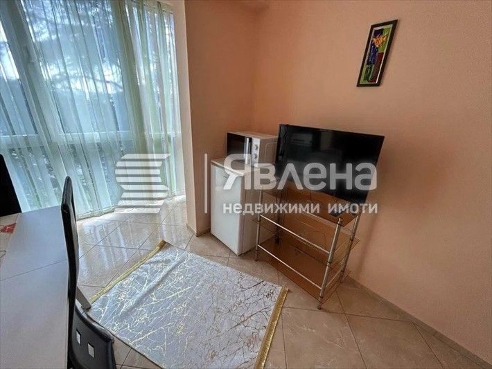 Дава се под наем Двустаен апартамент в Варна, Трошево - 48 кв.м за 435 € - Снимка #5
