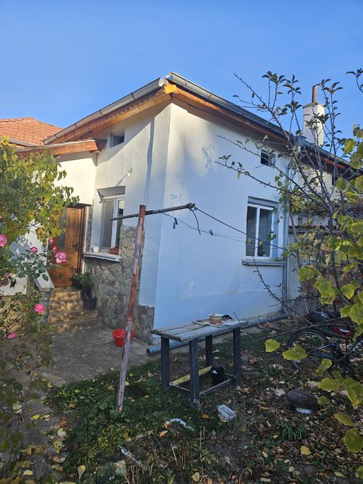 Продава се Къща в Годеч - 80 кв.м за 829 €/кв.м - Снимка #8