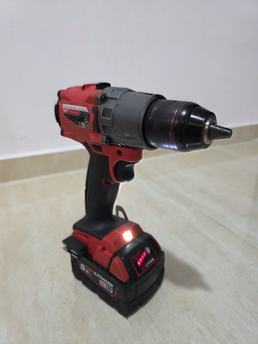 Autofiletanta masina de însurubat Milwaukee M18 FDD 2