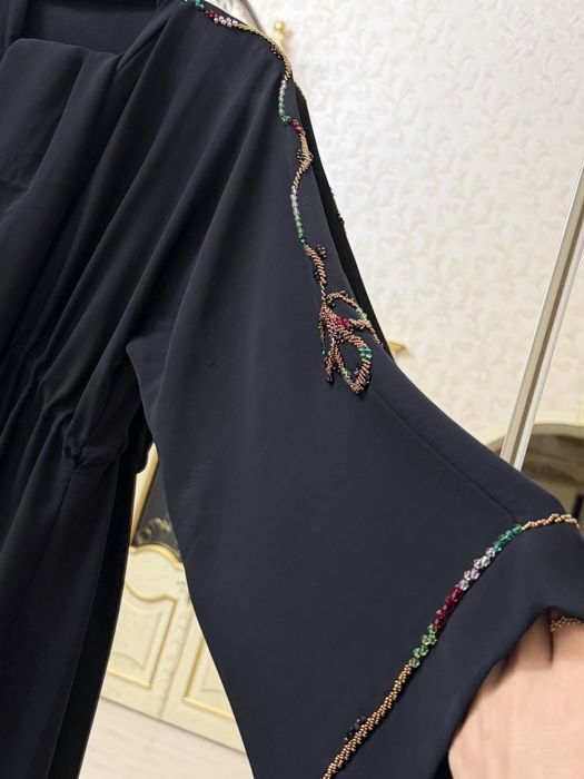 Dubai arginal abaya