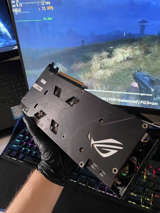 RX5700 XT Asus ROG Strix