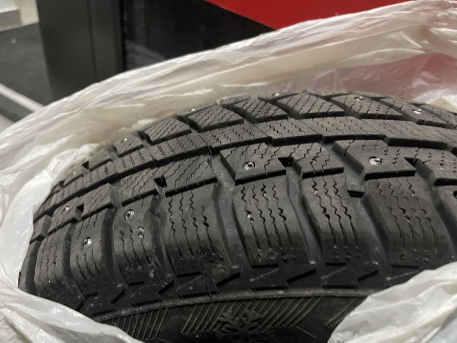 Зимние шипованные шины