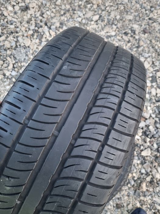 Летни гуми 255х45х20 два броя Pireli