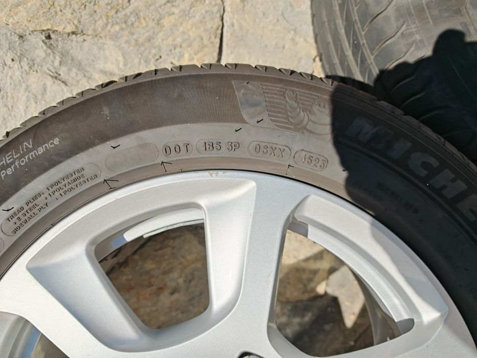 Гуми с джанти за Ауди 16 цола