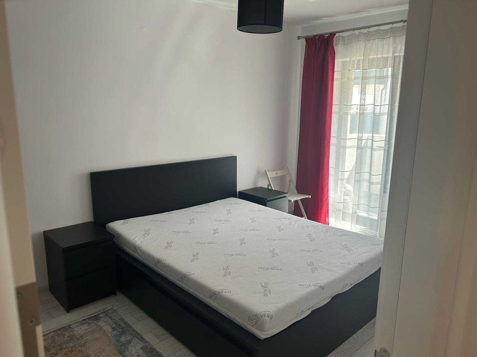 Inchiriez apartament cu 2 camere cu loc de parcare vizavi McDonald's