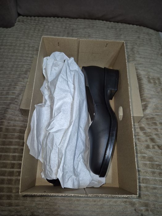 Дамски обувки от естествена кожа