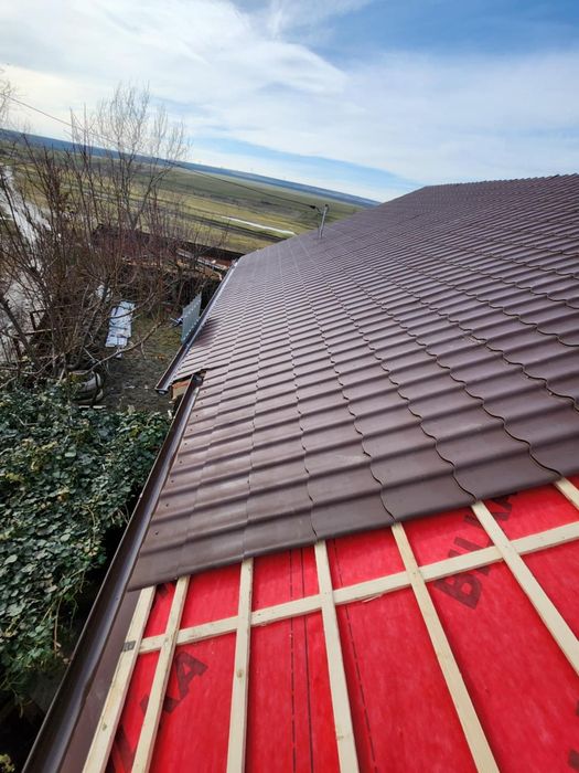 Reaparatii acooerisuri si mansardari