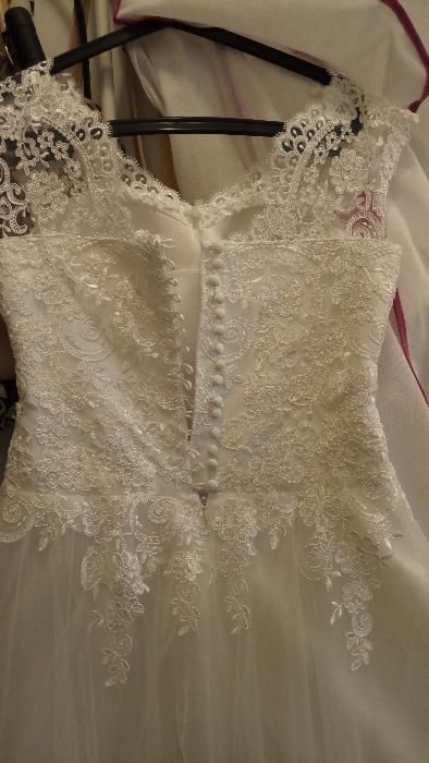 Булчинска рокля и було