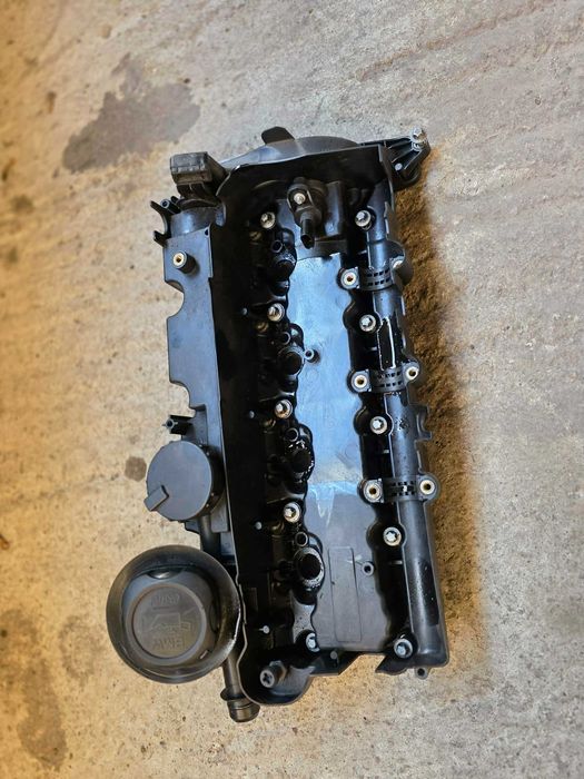 Капак клапани BMW E90/E91/E61/E87 N47 2.0d