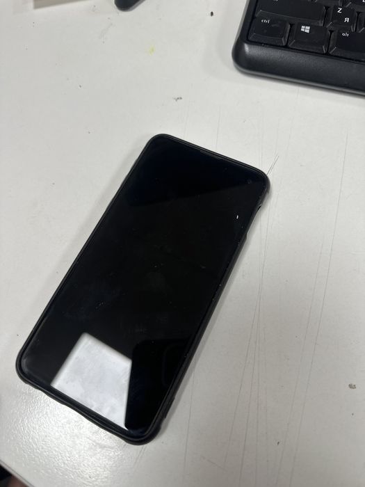 Самсунг s10e( самсунг)