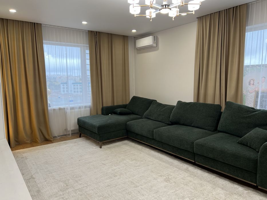 Продам угловой диван