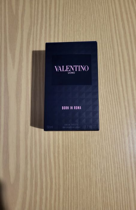 Valentino Uomo Born in Roma