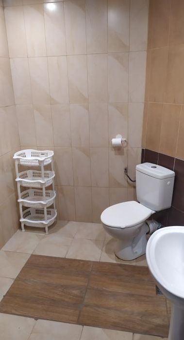 Дава се под наем Тристаен апартамент в Пловдив, Център - 70 кв.м за 500 € - Снимка #8