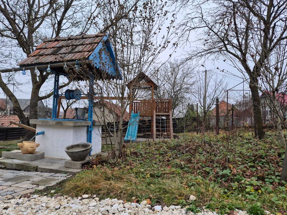 inchiriez casa traditionala jud Covasna, 30 km fata de Brasov