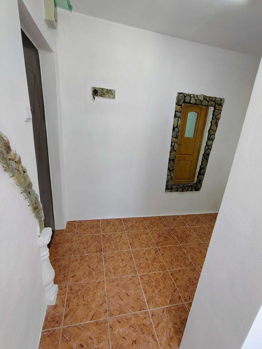 Vând apartament