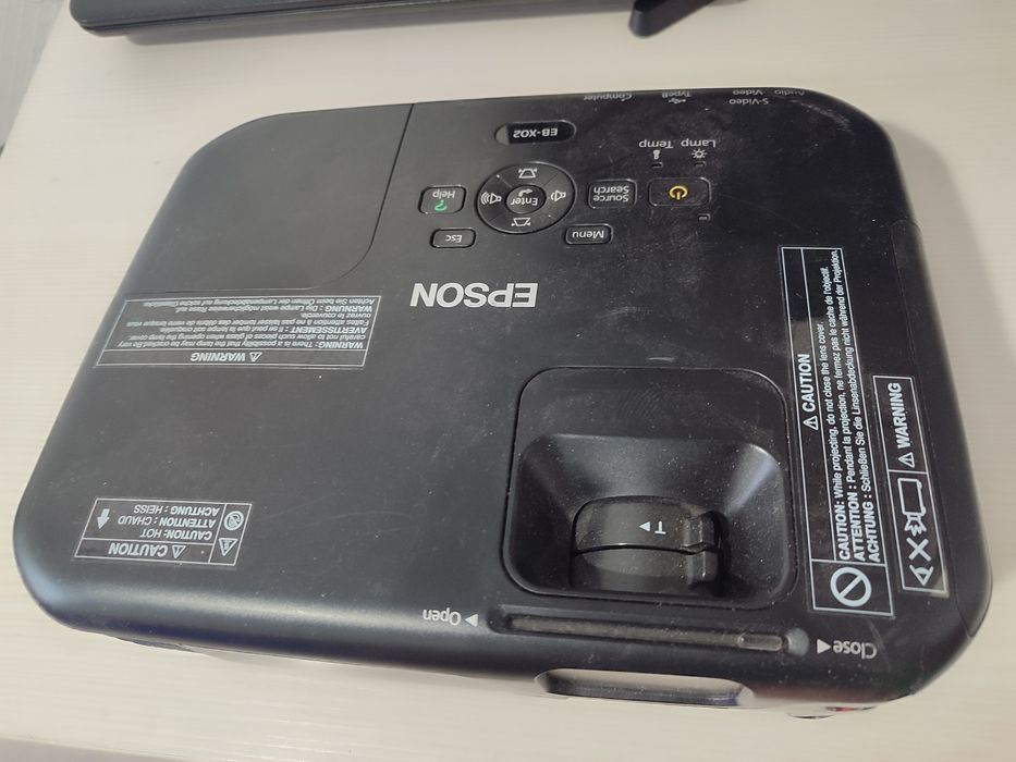 Продам проекторр