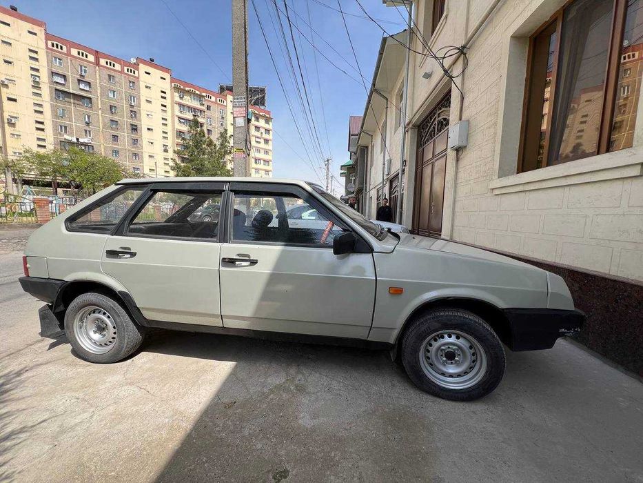 VAZ 21093i 1993