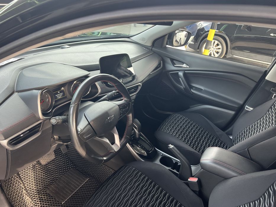 Chevrolet Tracker 2021 — 4