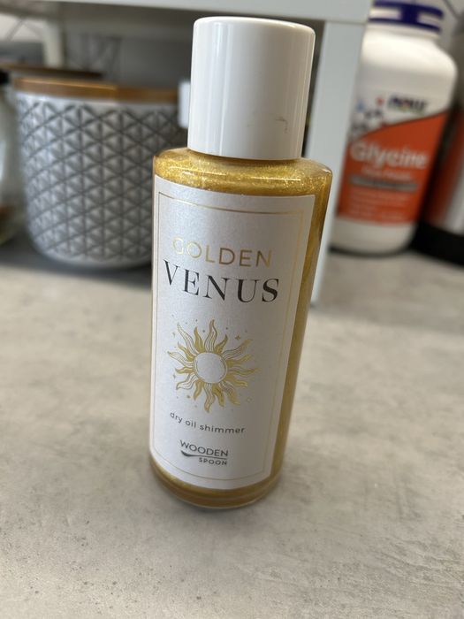 Wooden Spoon Сухо блестящо олио за тяло Golden