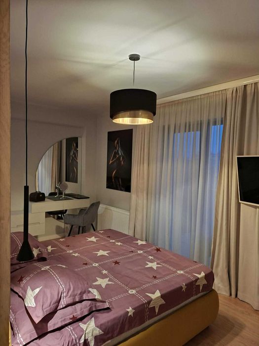 Apartament 3 camere de vânzare