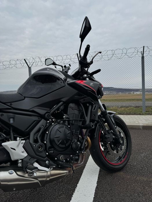 Vând motor Kawasaki z 650 an 2023