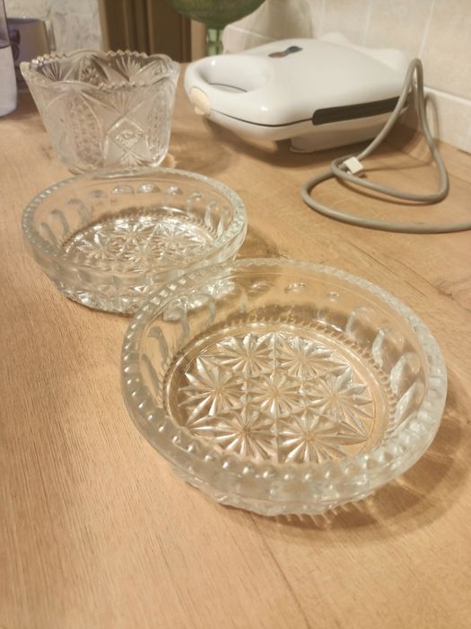 Продам хрустальные салатницы