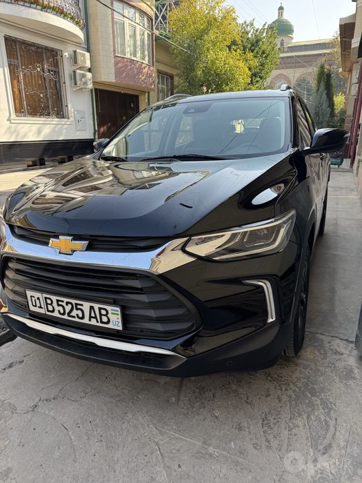 Tracker 2023 Premier