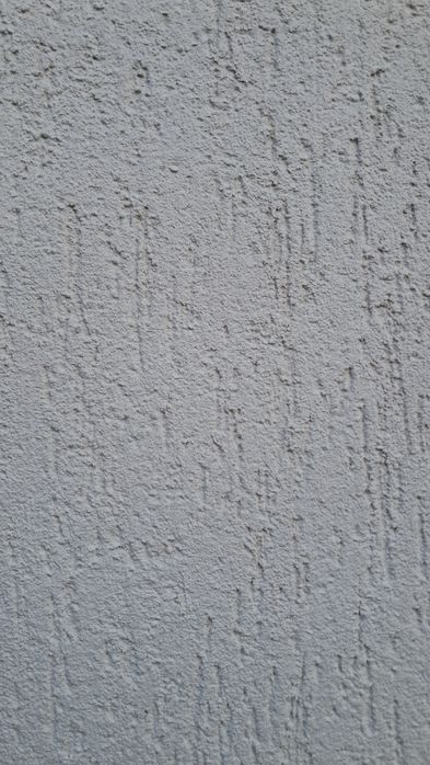Tencuiala decorativa minerala, Baumit