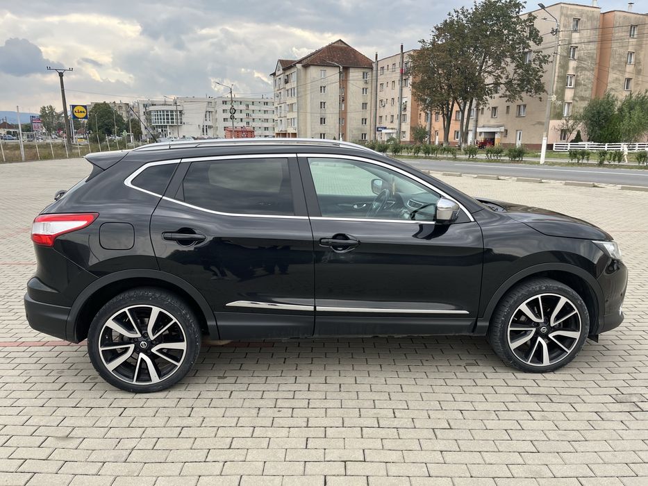 Nissan Qashqai J11