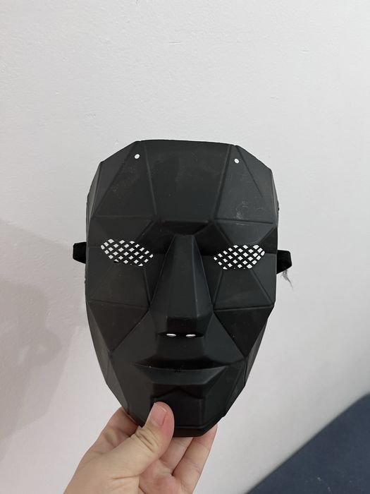 Маски из игры в кальмара
