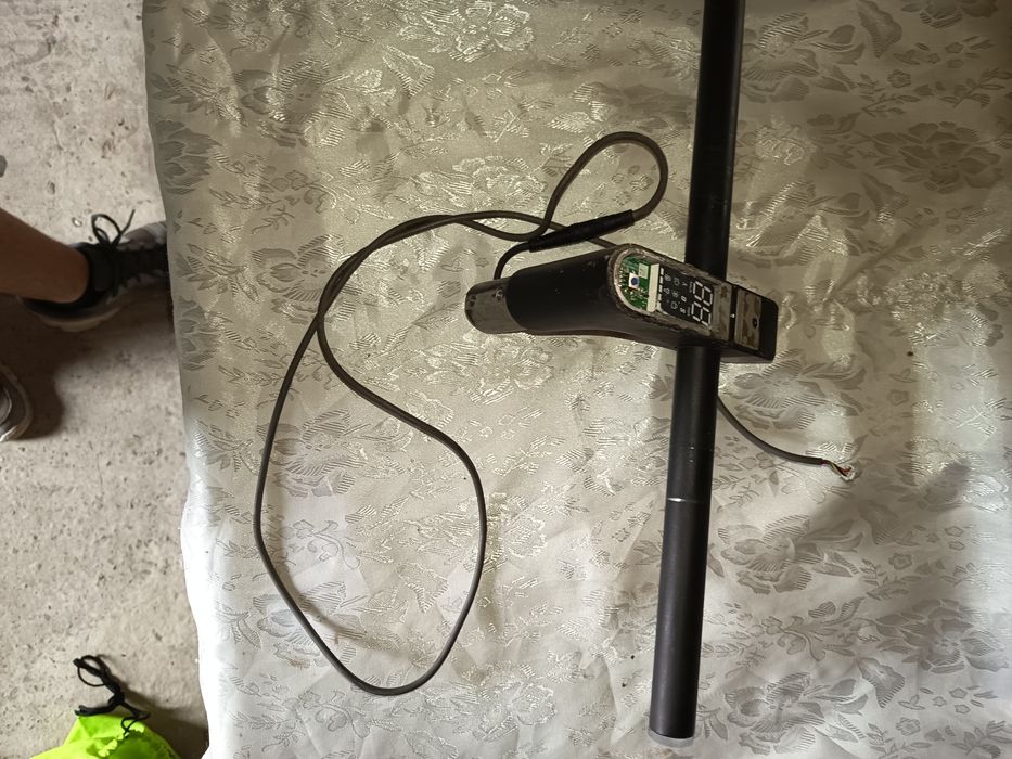 Piese Trotinetă Electrică (Xiaomi M365 / Pro / Seria E) – Baterie, Motor, Controller