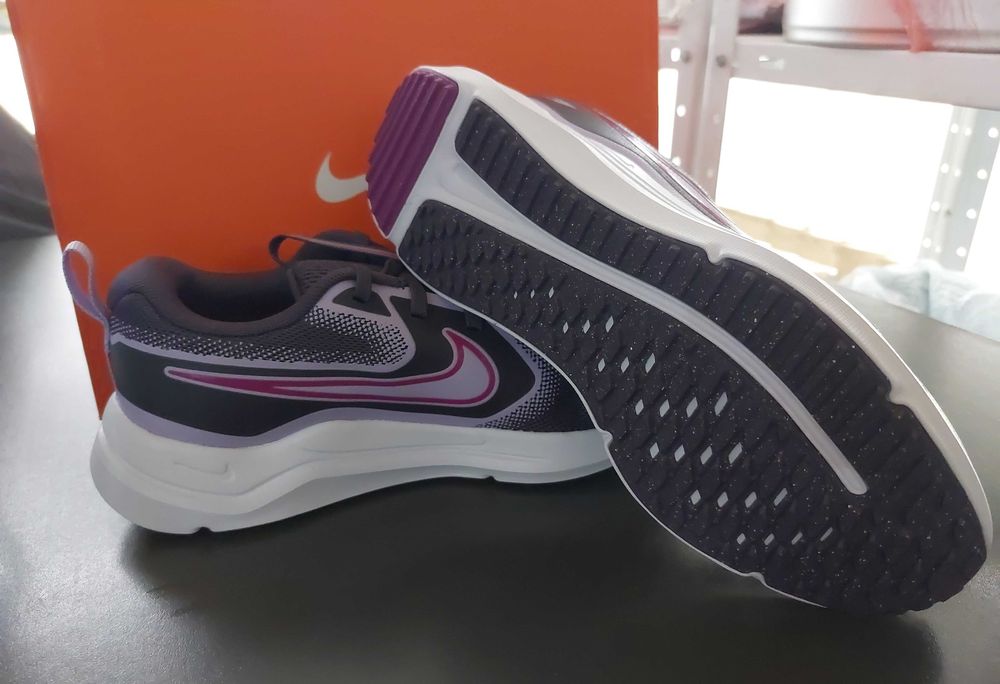 Маратонки Nike №38