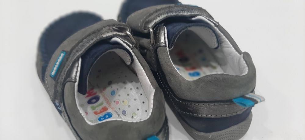 Детская обувь дёшево все за 7000