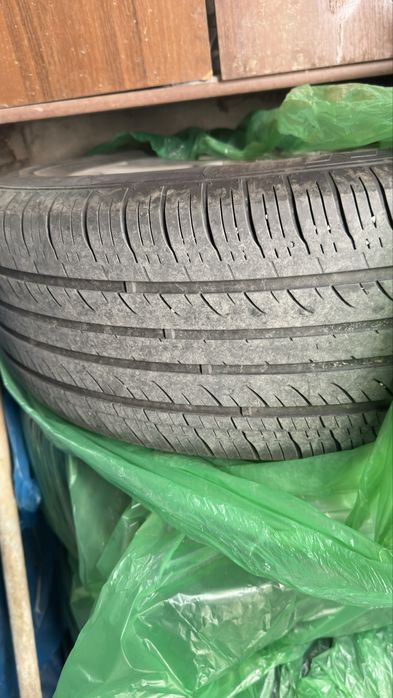 Резина лето. 215/60 R17