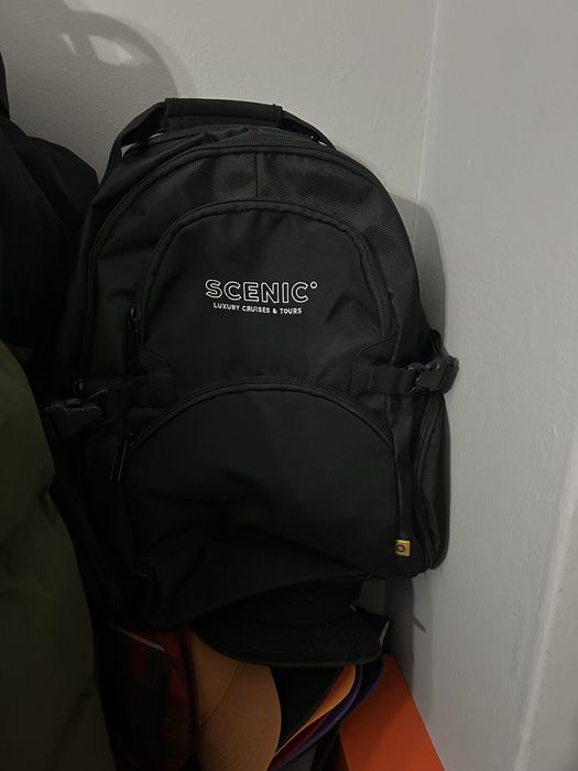 Ghiozdan scenic travel