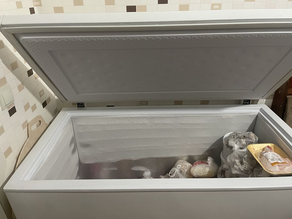 Продам морозилку