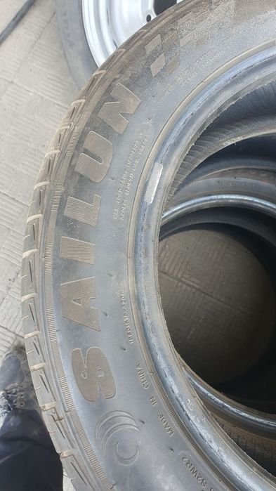 Продам комплект шин r15