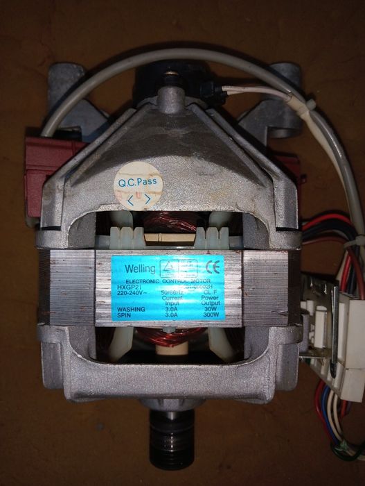 Продам рабочий движок.