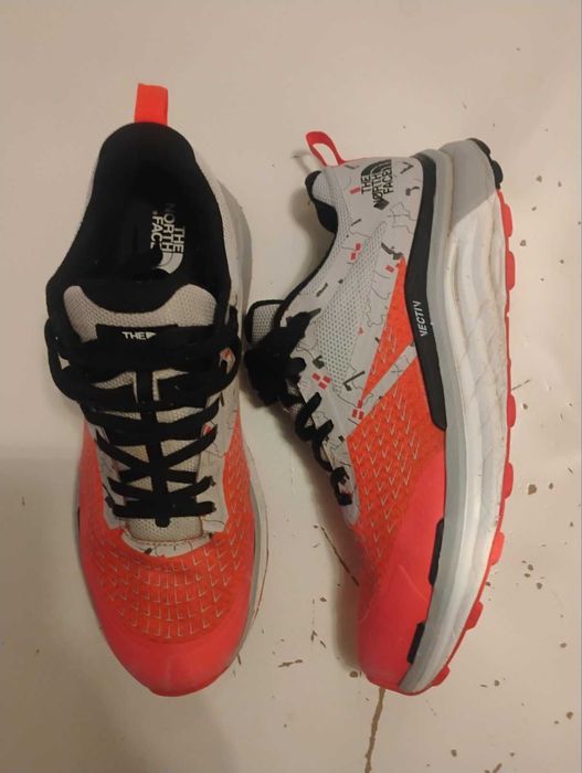 Трейл маратонки The North Face Enduris 2