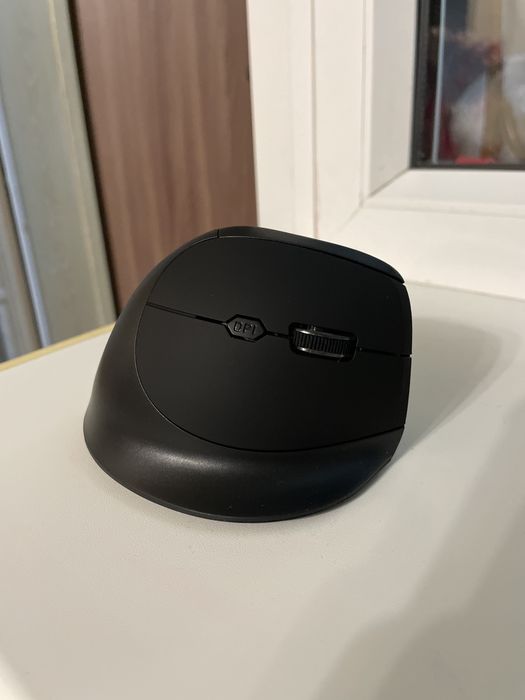 Продам вертикальную мышку