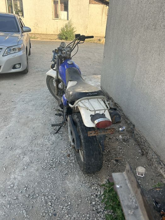 Мотоцикл 250 куб чоппер