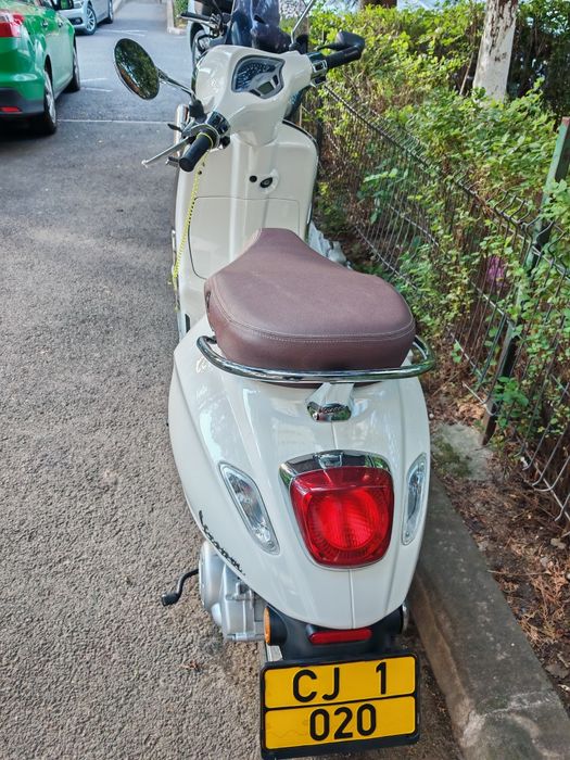 Vespa Primavera 50