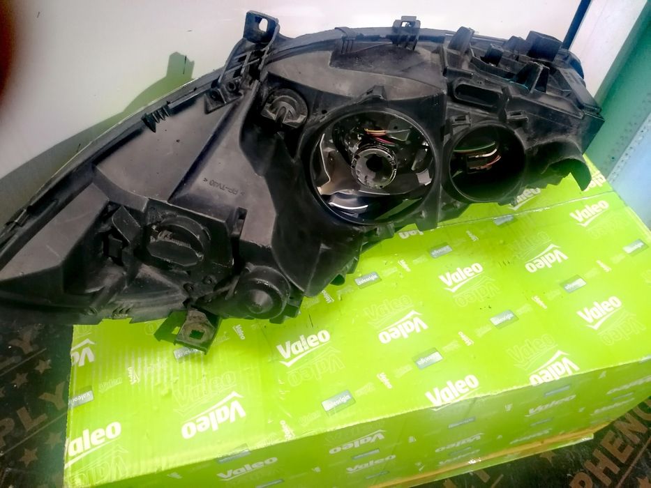 Фар Фарове за Мерцедес А-класа В169 / Mercedes A - Class W169 Xenon.