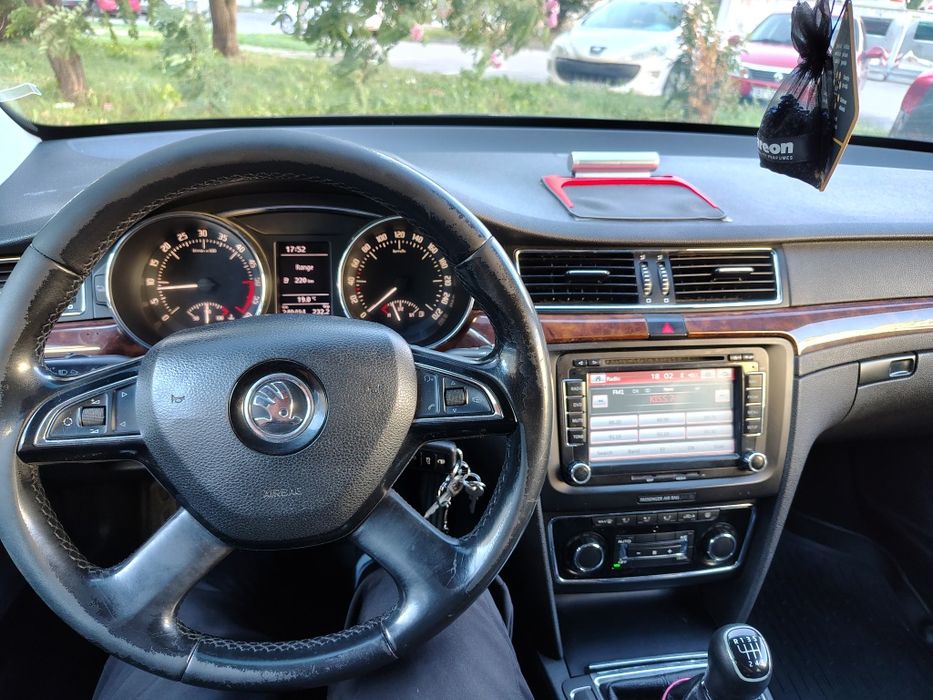 SKODA Superb 2015 — imagine 3