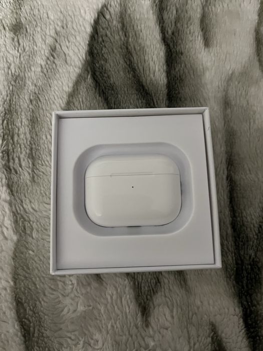 Air Pods pro gen2 cu factura de la Istyle