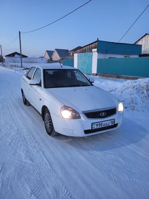 Продам приору 2  2014