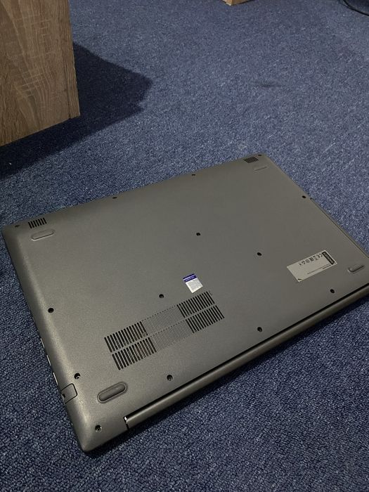 Lenovo V320-17IKB