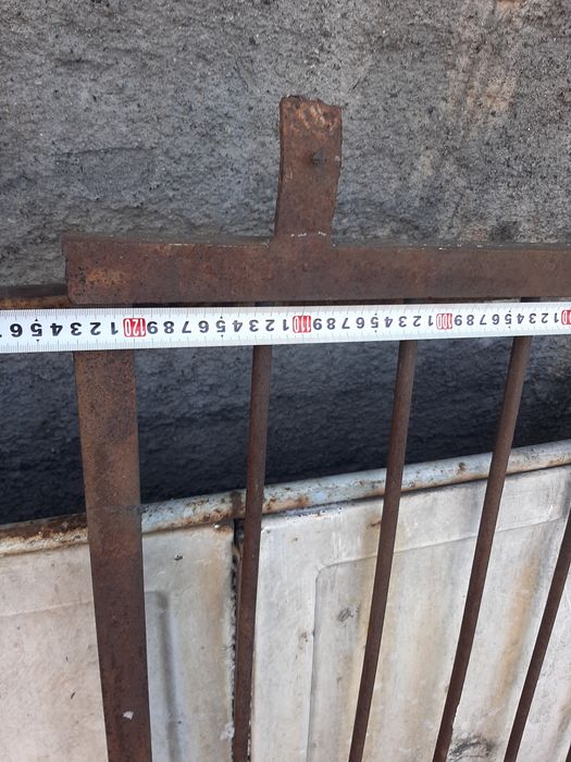 Продам железную решётку